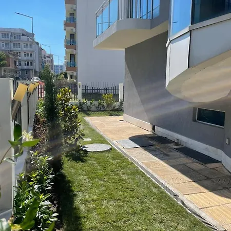 Хотел Eco Palace