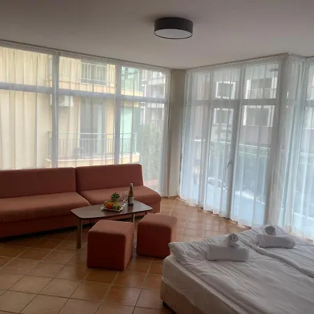 Szálloda Eco Palace Primorszko