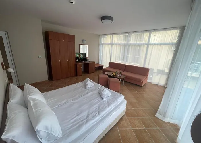 Eco Palace 3* Primorsko